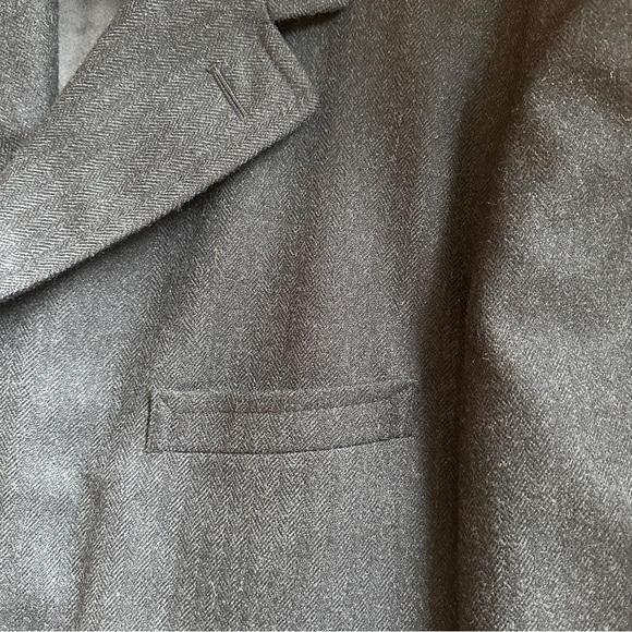 Vintage Brooks Brothers Men’s Charcoal Grey Overcoat - Picture 7 of 16